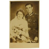 Hochzeit del Unteroffizier alemán, el veterano del Frente Oriental